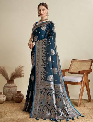 Teal ethnic motifs zari saree with unstitched blouse 2