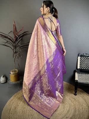Pink woven design kanjeevaram sarees with unstitched blouse piece 4