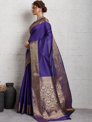 Purple rich zari border saree with blouse piece 3