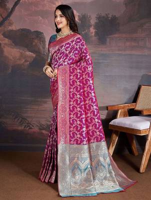 Magenta woven design zari saree with blouse piece 2