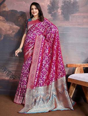 Magenta woven design zari saree with blouse piece 4