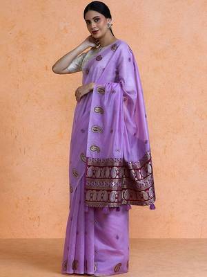 Lavender woven design saree with blouse 3
