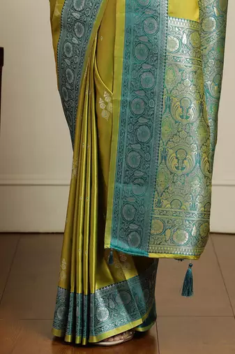 Green ethnic motifs zari banarasi saree