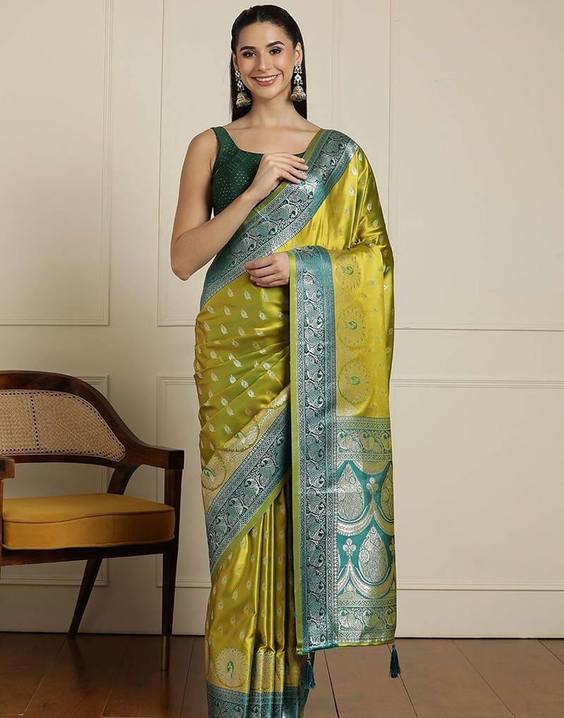 Green woven design banarasi saree with unstitched blouse