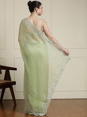 Green woven design floral saree with blouse 3