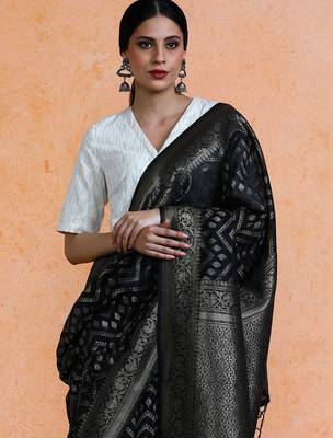 Black woven design saree with blouse 2