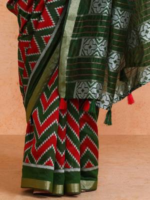 Red woven design saree with blouse 5