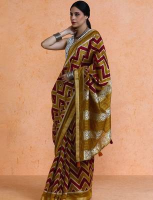 Maroon woven design saree with blouse 3