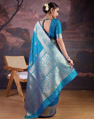 Turquoise woven design banarasi saree 3