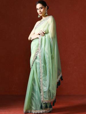 Green embellished sequinned saree with blouse 3