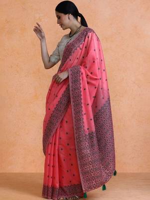 Pink woven design saree with blouse 3