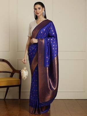 Blue ethnic motifs woven design kanjeevaram saree 2