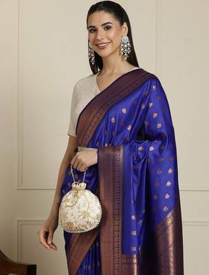 Blue ethnic motifs woven design kanjeevaram saree 4
