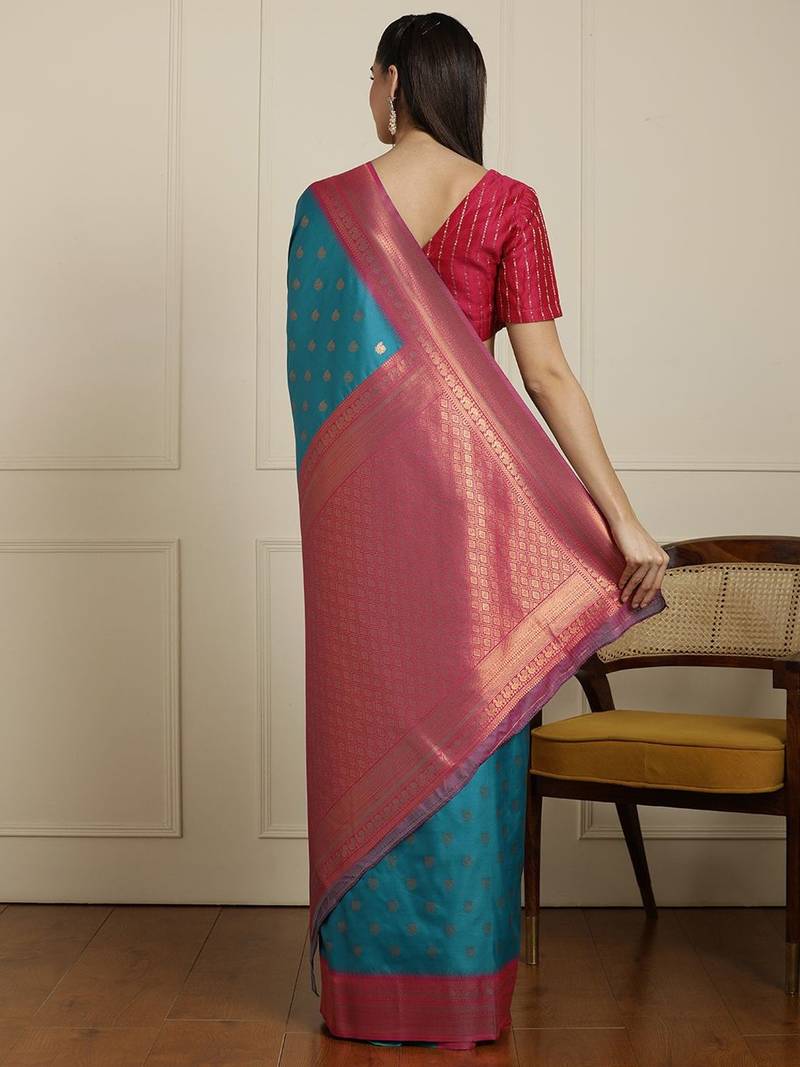 Blue ethnic motifs woven design zari kanjeevaram saree