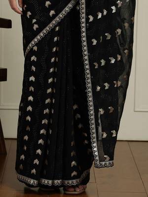Black geometric embellished sequinned saree with blouse 5