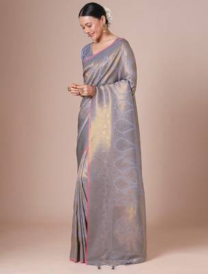Silver kanjeevaram woven design saree with blouse piece 2