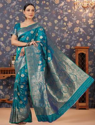 Teal woven design floral zari banarasi saree 4