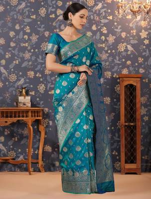 Teal woven design floral zari banarasi saree 5