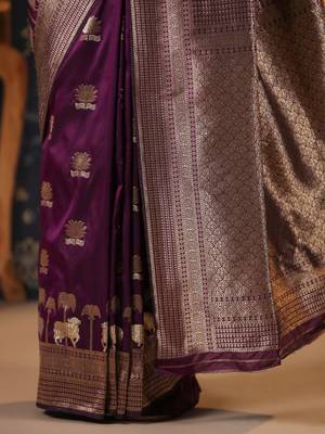 Burgundy woven design banarasi saree 5