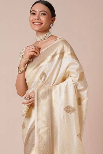 Cream bagh woven design banarasi saree with blouse piece
