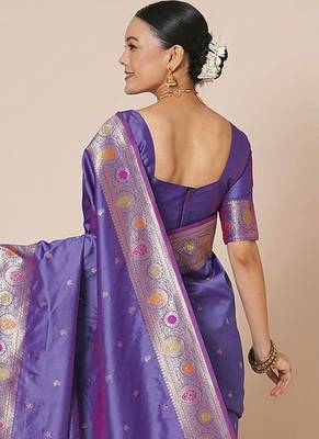 Lavender woven design banarasi saree 3