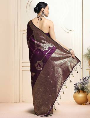 Purple woven design kanjeevaram saree with blouse piece 3