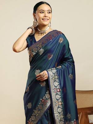 Teal woven design zari kanjivaram saree with unstitched blouse 1