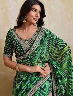 Green bandhani printed saree with unstitched blouse 2