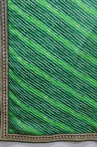 Green bandhani printed saree with unstitched blouse