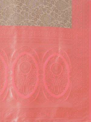 Cream paisley woven design kanjeevaram silk saree 5