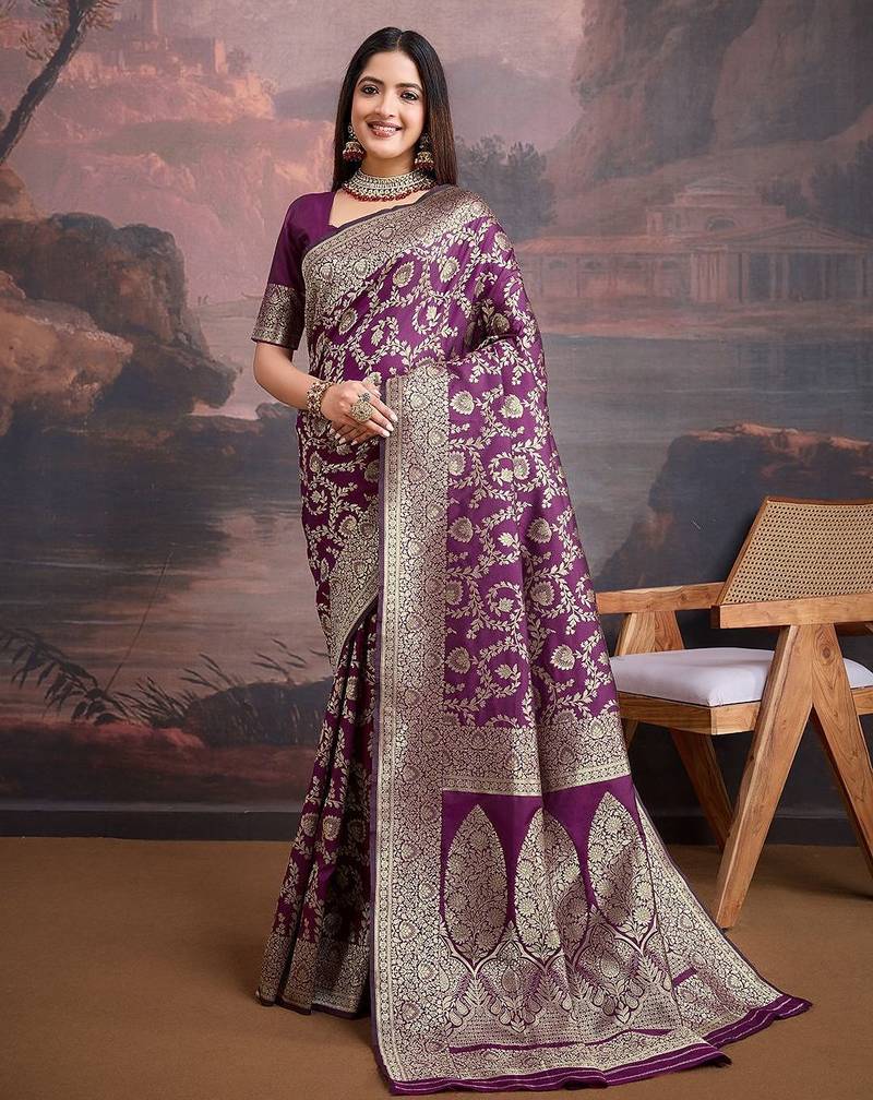 Burgundy women silk blend ethnic motifs banarasi saree with blouse