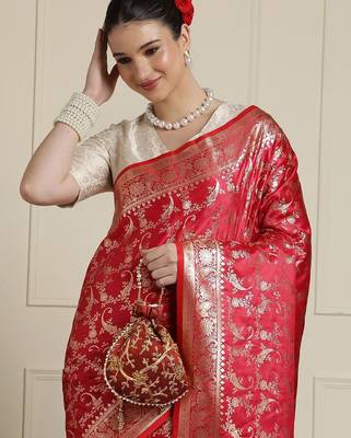 Red woven design zari banarasi saree with blouse 4