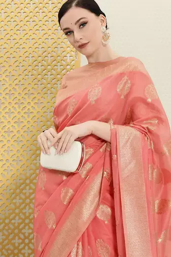Pink pink & gold-toned ethnic motifs zari saree