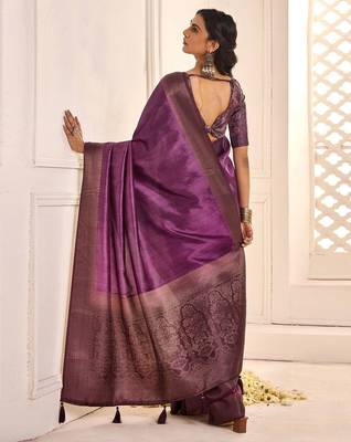 Purple jamdani woven design saree with blouse piece 2