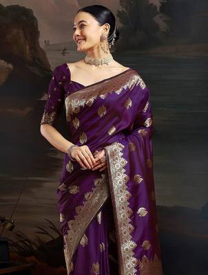 Purple woven design zari kanjeevaram saree with unstitched blouse 1
