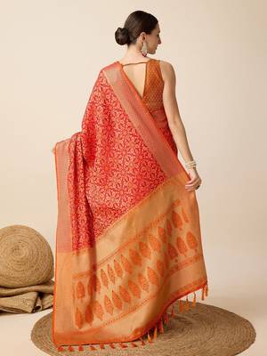 Red art silk woven patola saree with blouse piece 3