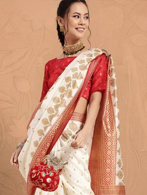 Off white ethnic motifs zari patola silk saree 1