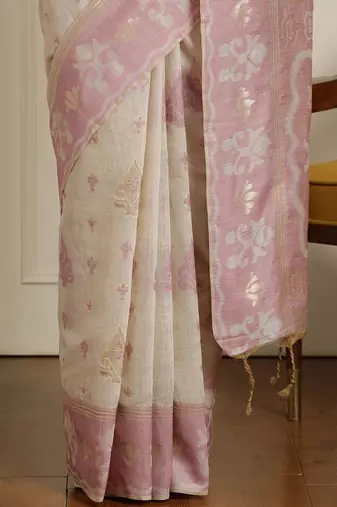 Cream woven design ethnic motif chanderi saree with blouse piece
