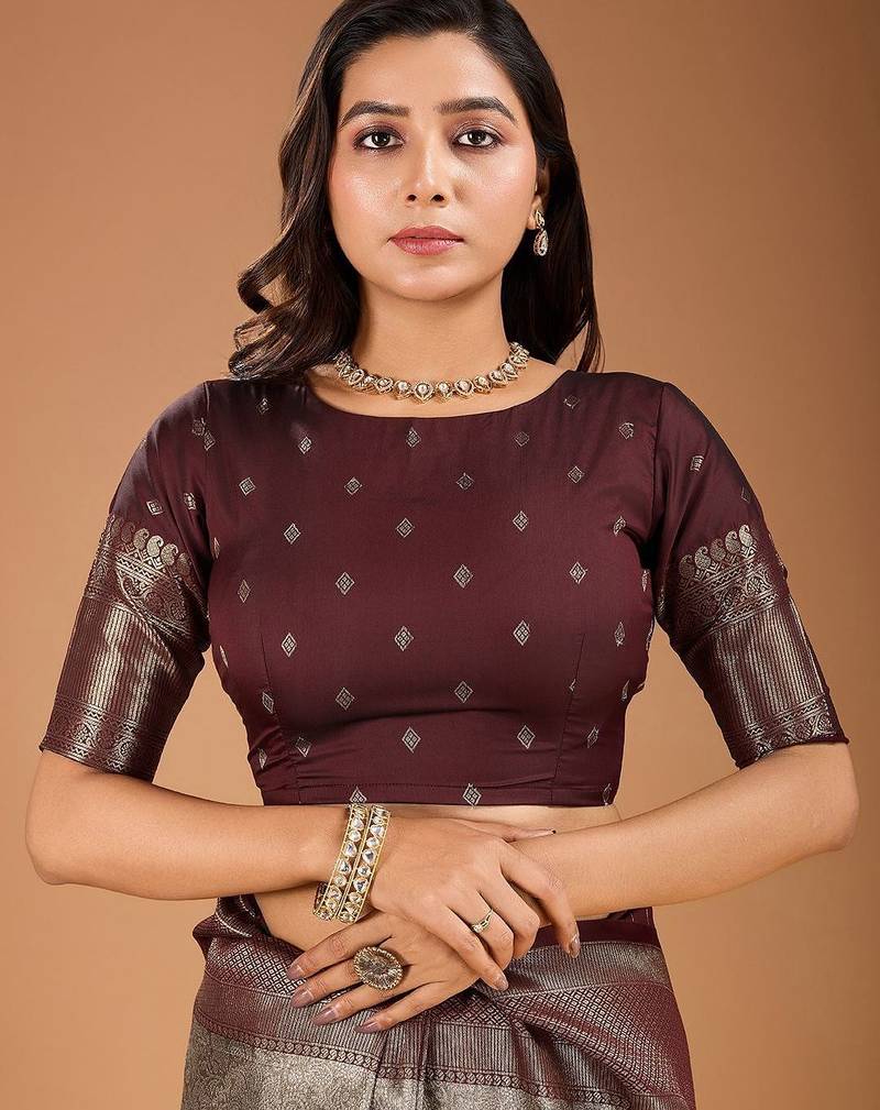 Grey floral zari woven design tassels saree with blouse piece
