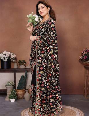 Black embroidered saree with unstitched blouse 3