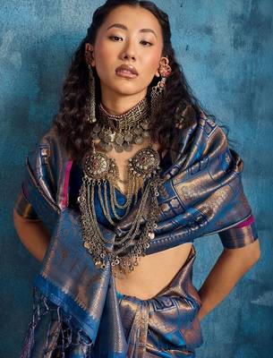Blue woven design kanjeevaram saree with blouse piece 4