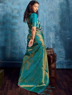 Green woven design kanjeevaram saree with blouse piece 2