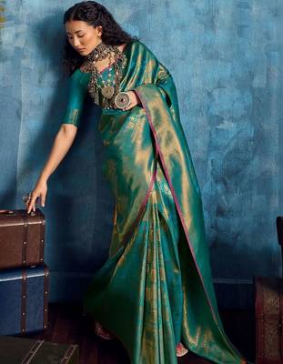 Green woven design kanjeevaram saree with blouse piece 3