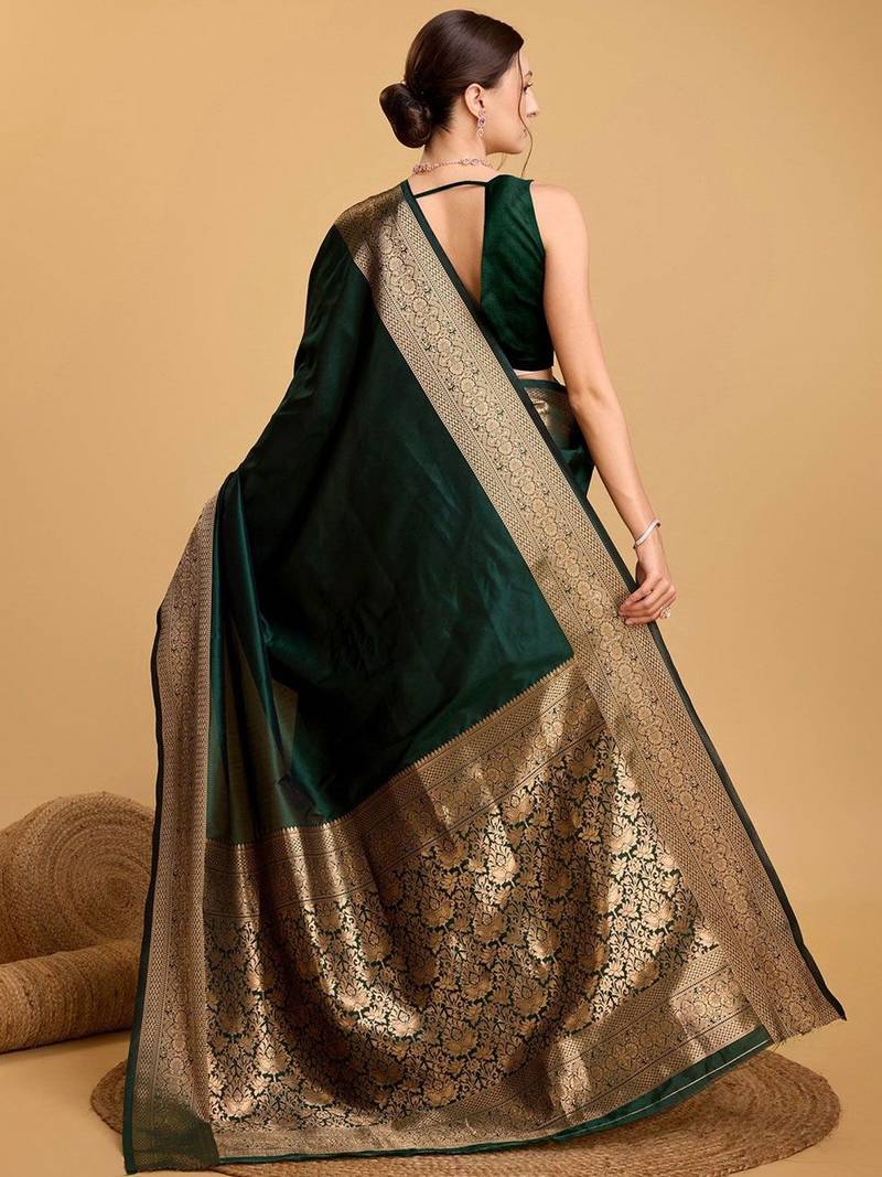 Green art silk zari kanjivaram saree with unstitched blouse piece