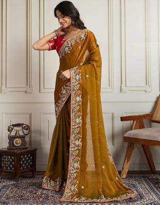 Mustard floral embroidered border saree with unstitched blouse 3