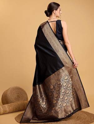Black solid woven design zari art silk kanjeevaram saree 3