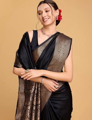 Black solid woven design zari art silk kanjeevaram saree 5