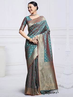 Teal woven design kanjeevaram saree with blouse piece 4