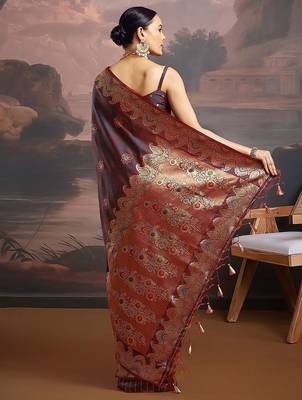 Maroon ethnic motifs woven design kanjeevaram saree 3
