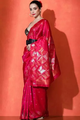 Pink woven design banarasi sarees with blouse piece